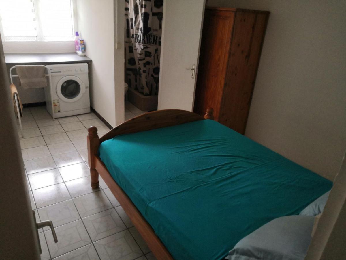 Appartement Idealement Situe Saint-Denis Luaran gambar